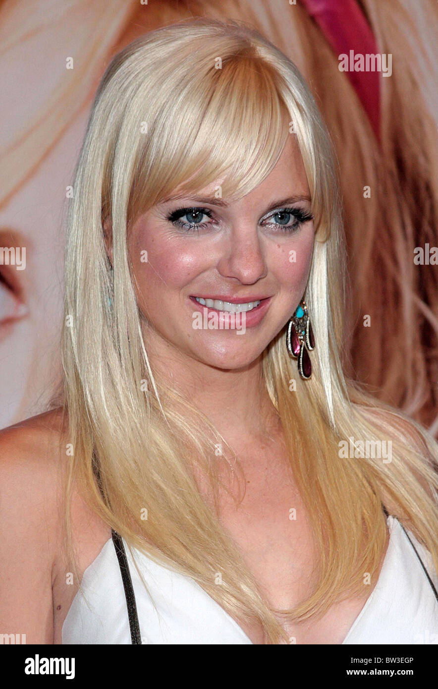 THE HOUSE BUNNY Premiere Stock Photo