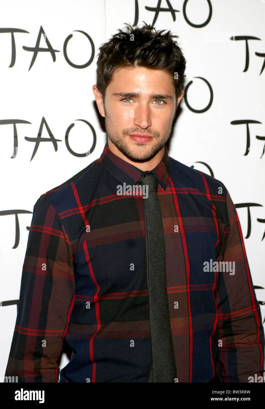 Matt Dallas 26th Birthday Party at TAO Stock Photo Alamy
