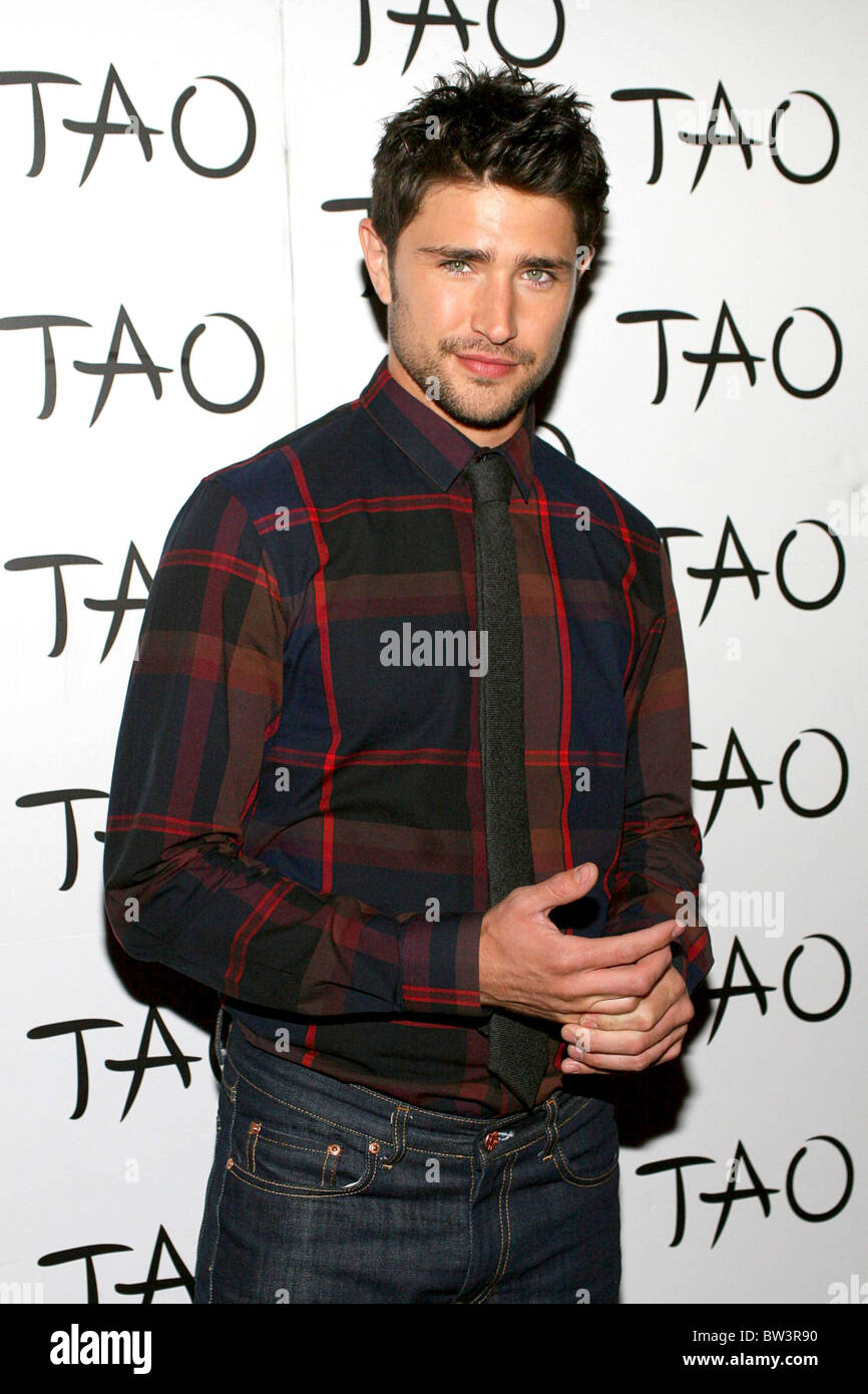 Matt Dallas 26th Birthday Party at TAO Stock Photo Alamy