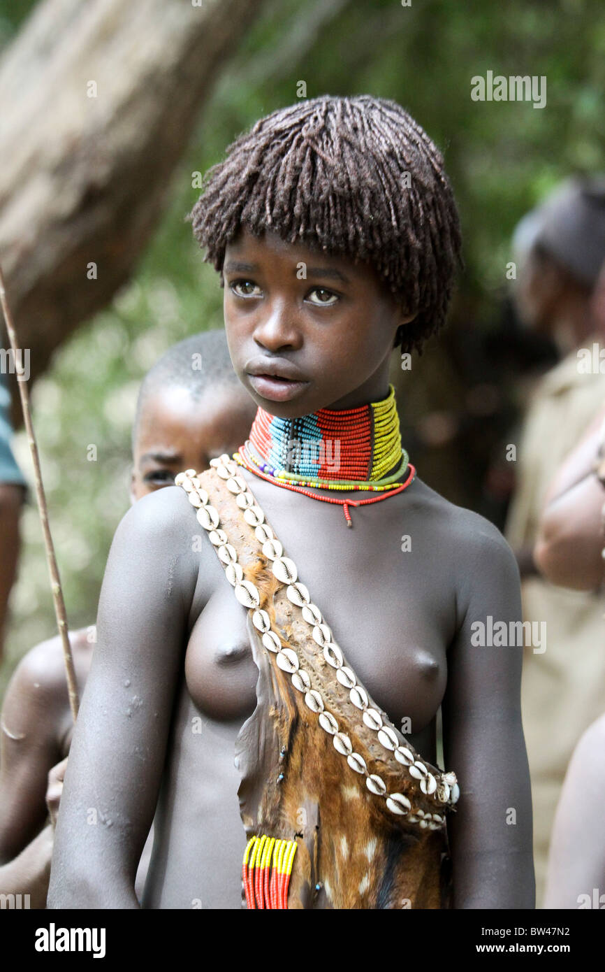 Africa, Ethiopia, Omo River Valley Hamer Tribe young topless female member  Stock Photo - Alamy