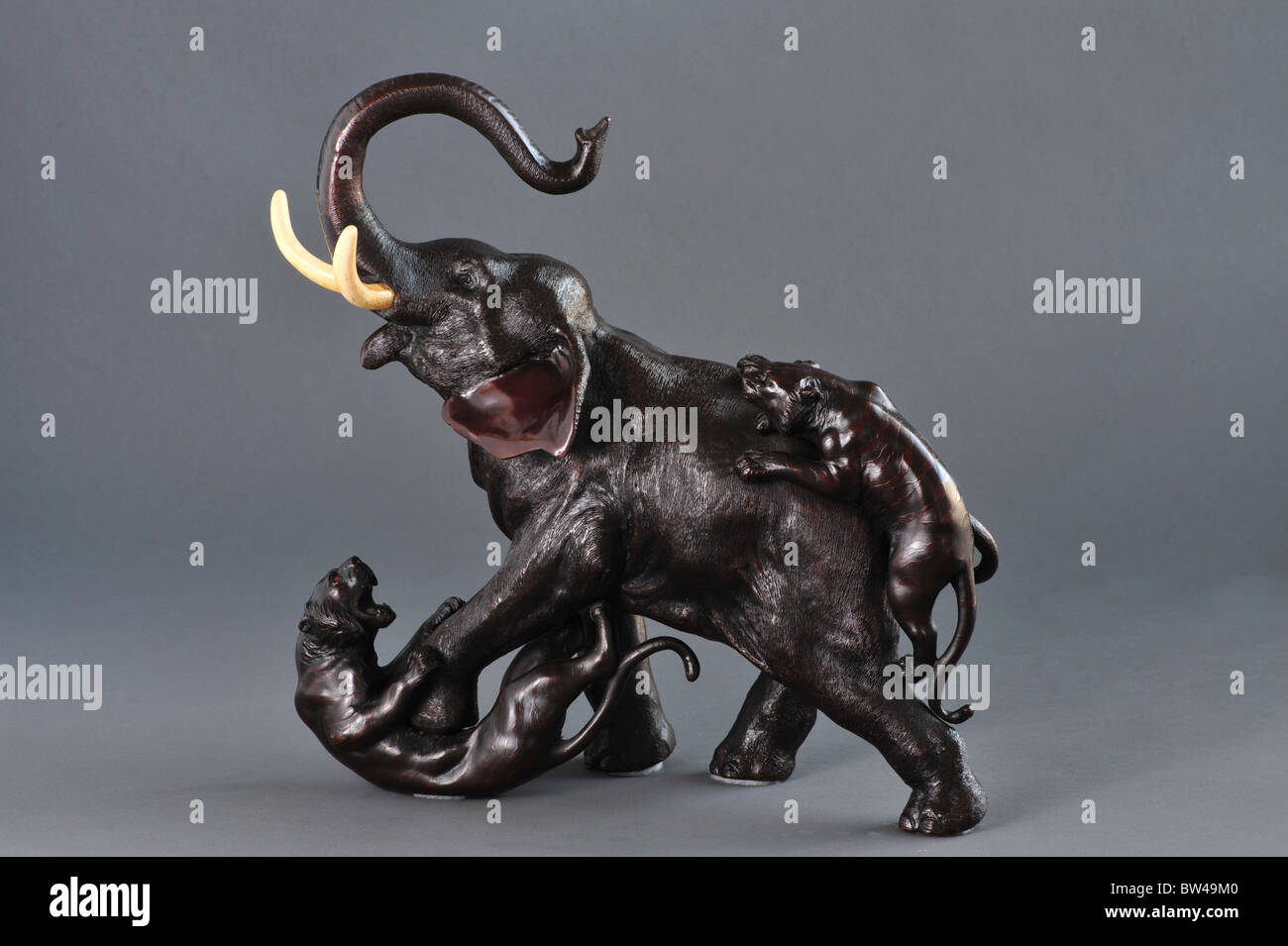19th Century Japanese Bronze of Elephant and Tigers Stock Photo Alamy
