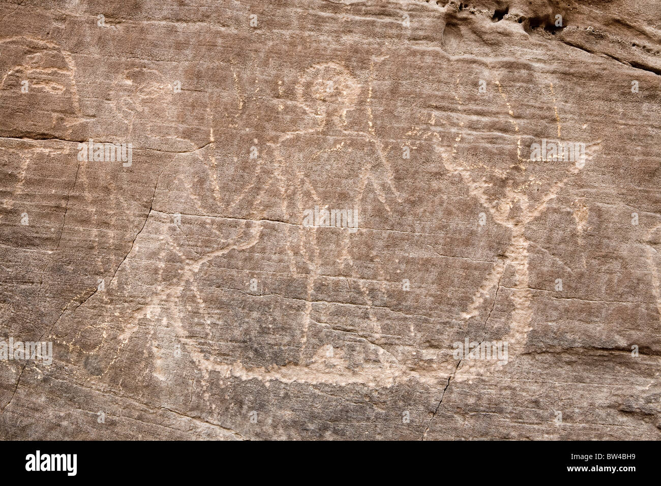 Petroglyph depicting men and a boat from dynastic period, Wadi Hammamat, Eastern Desert Egypt Stock Photo