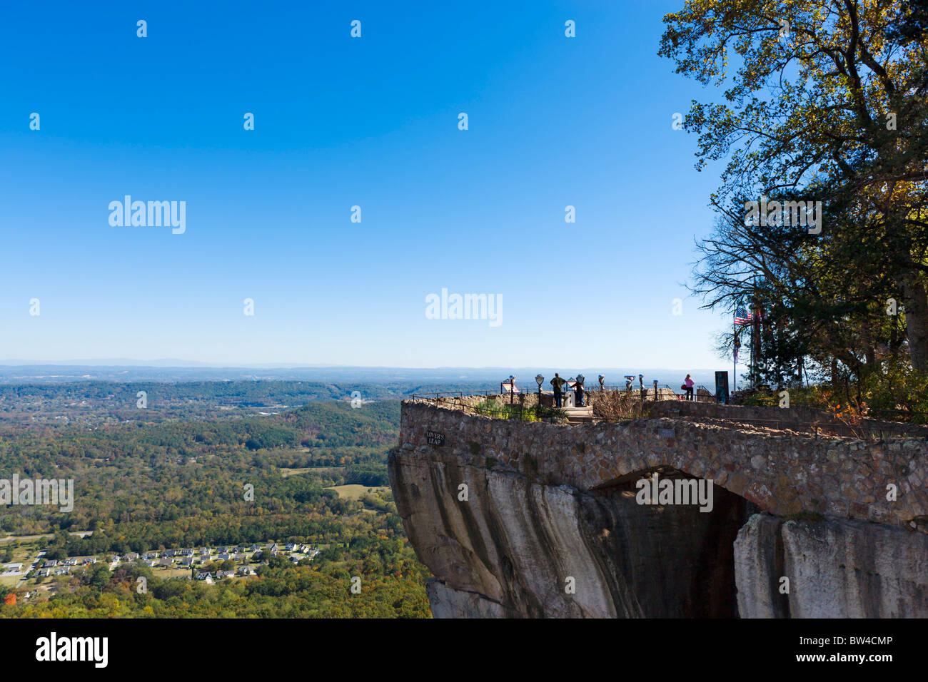 Lover's Leap in Rock City Gardens on Lookout Mountain, near