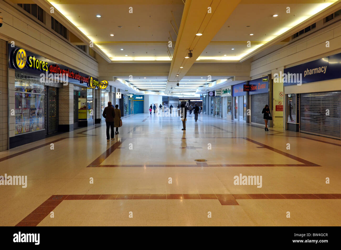 Opry mills mall hi-res stock photography and images - Alamy