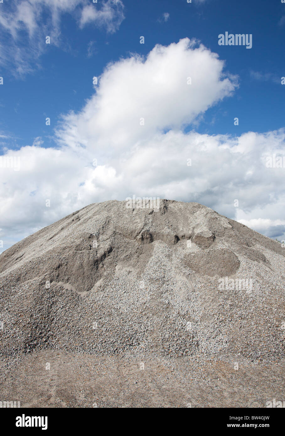 Pile of roadbed rubble hires stock photography and images Alamy