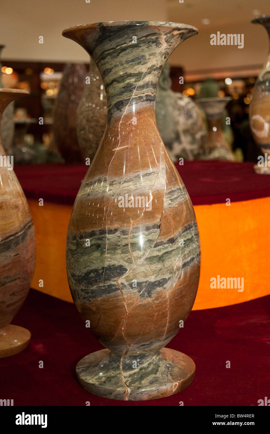 Jade vase hires stock photography and images Alamy