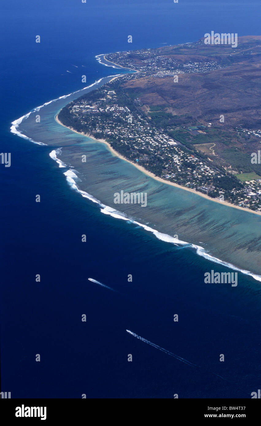 Aerial view of lagoon west coast near L'Hermitage les Bains, Reunion ...