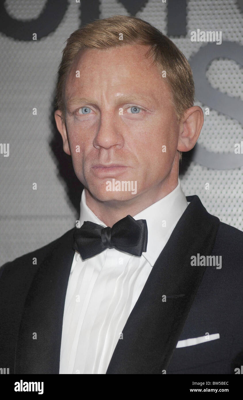Madame Tussauds Unveils Wax Figure of Daniel Craig as James Bond Stock ...