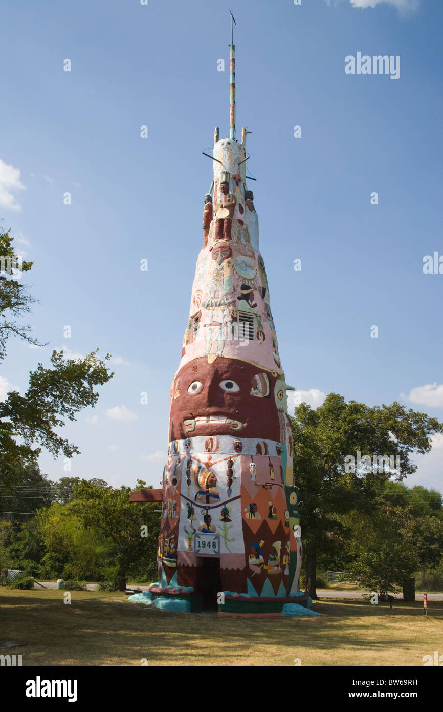totem pole park foyil oklahoma Stock Photo Alamy