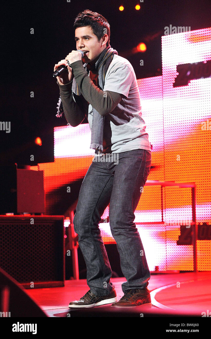 The Z100 Jingle Ball 2008 Stand Up For Cancer Benefit Stock Photo
