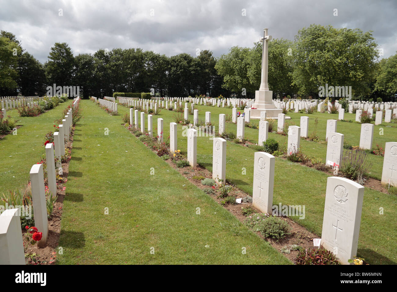 View across the Beny-Sur-Mer Canadian Commonwealth Cemetery, near Courseulles-sur-Mer, Normandy, France. Stock Photo