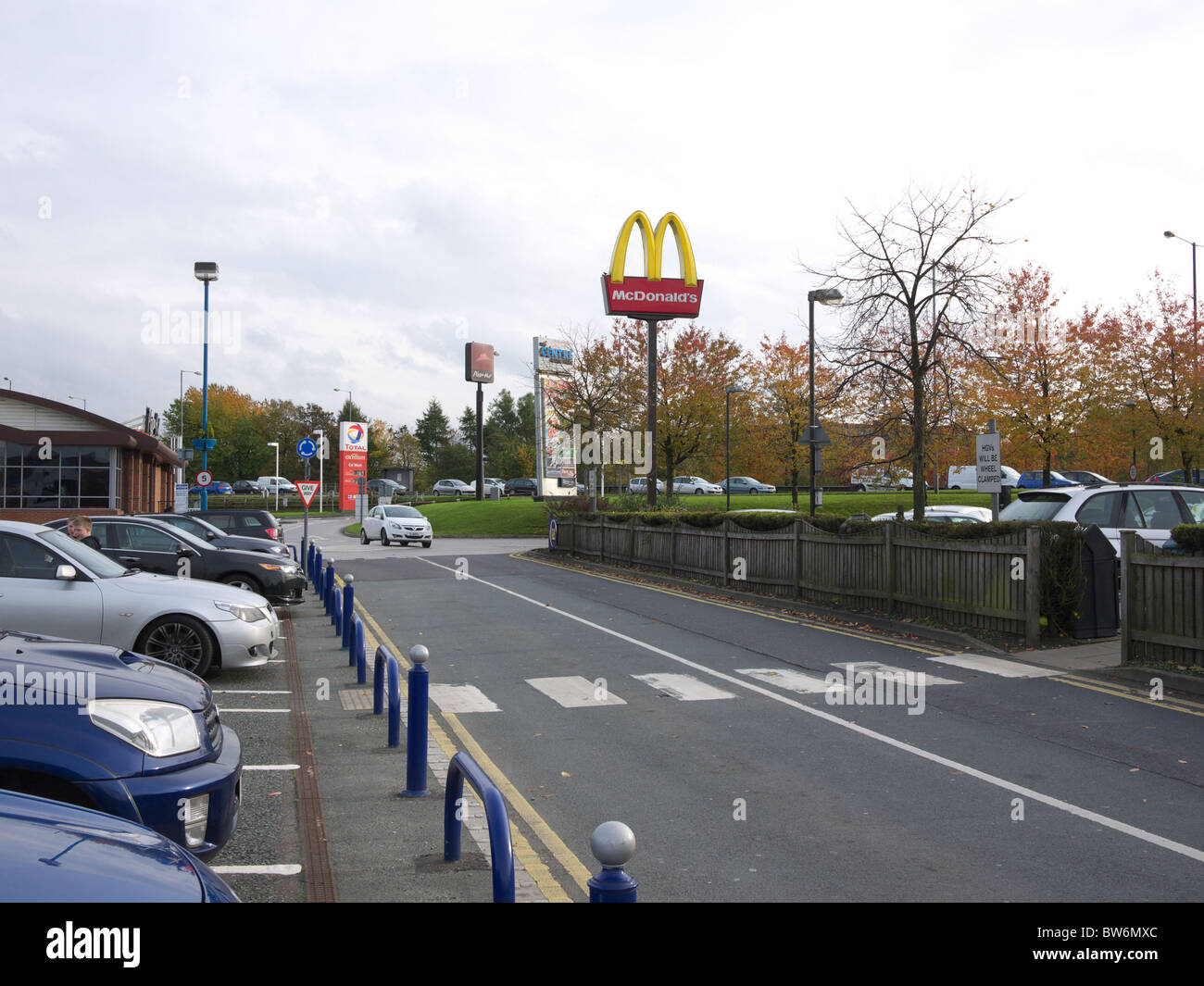 Elk Mill Retail Park Chadderton Oldham Lancashire England Uk Stock Photo Alamy