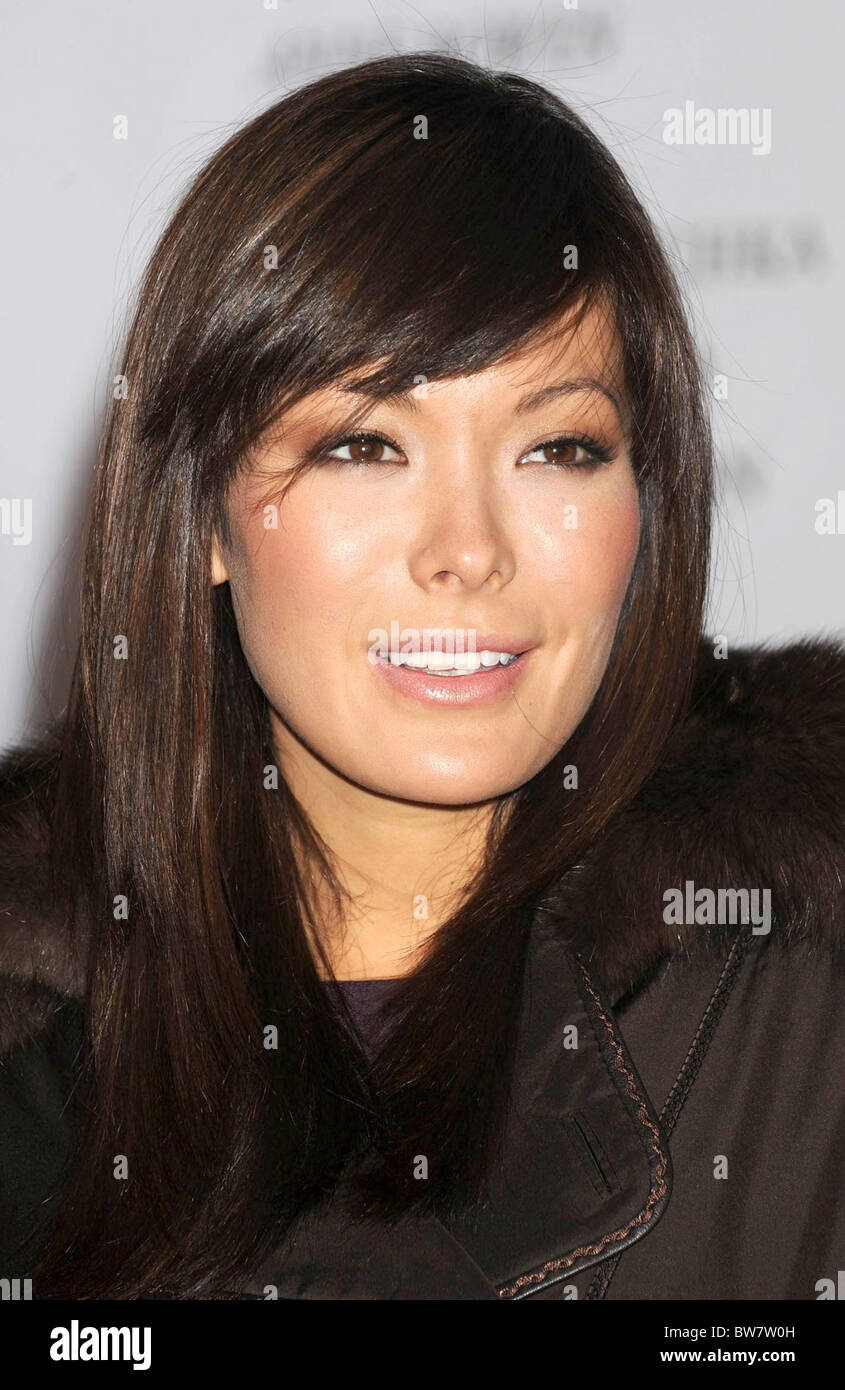 LIPSTICK JUNGLE Cast Kicks Off MercedesBenz Fashion Week Stock Photo