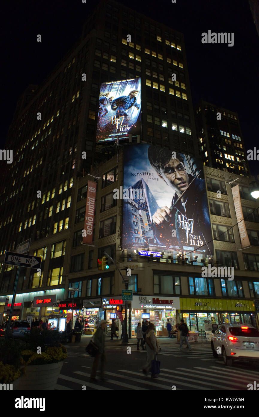 A billboard advertising the new Harry Potter film, 'Harry Potter and the Deathly Hallows', seen on in New York Stock Photo