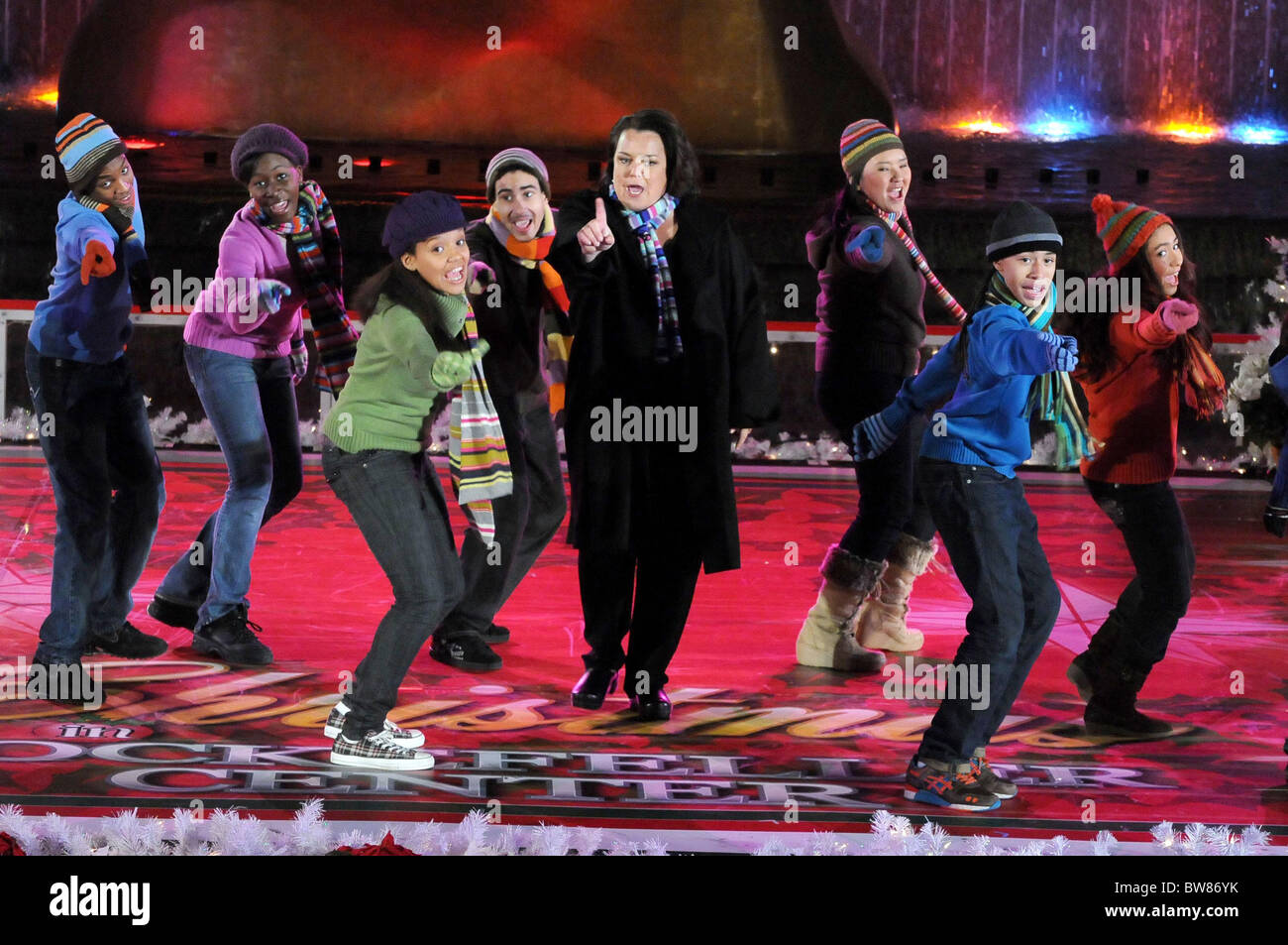 Rockefeller Center Christmas Tree Lighting Ceremony Stock Photo Alamy