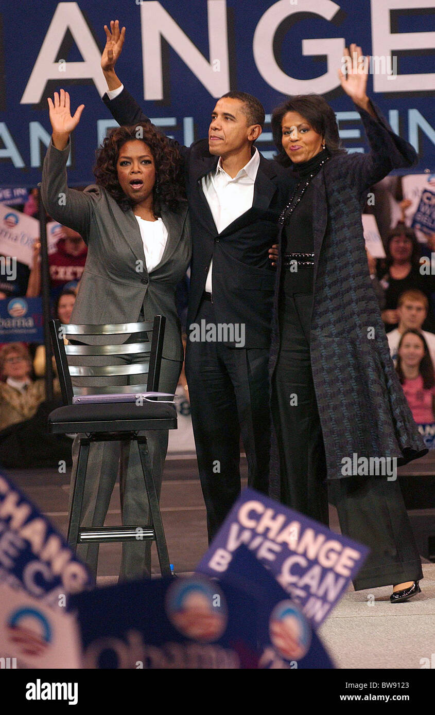 Barack Obama Campaign Rally for Democratic Presidential Primary with ...