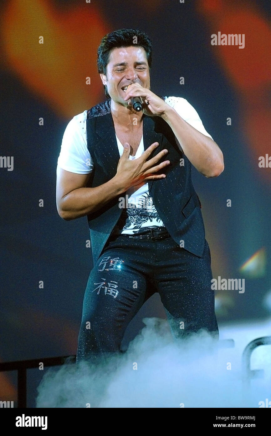 Chayanne Live in Concert Stock Photo Alamy