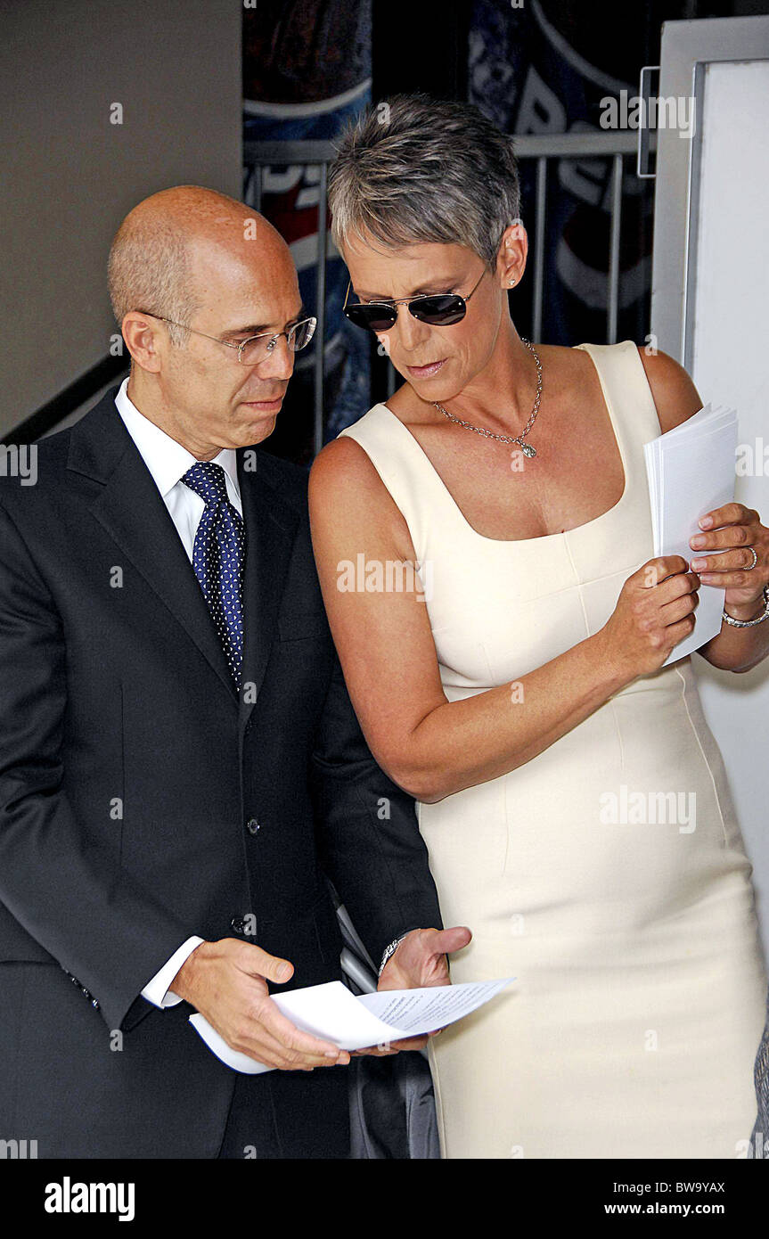 STAR ON THE HOLLYWOOD WALK OF FAME for Lew Wasserman Stock Photo Alamy