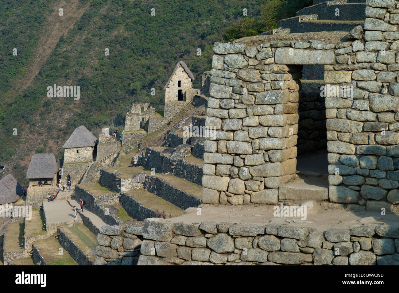 Machu picchu houses hi-res stock photography and images - Alamy