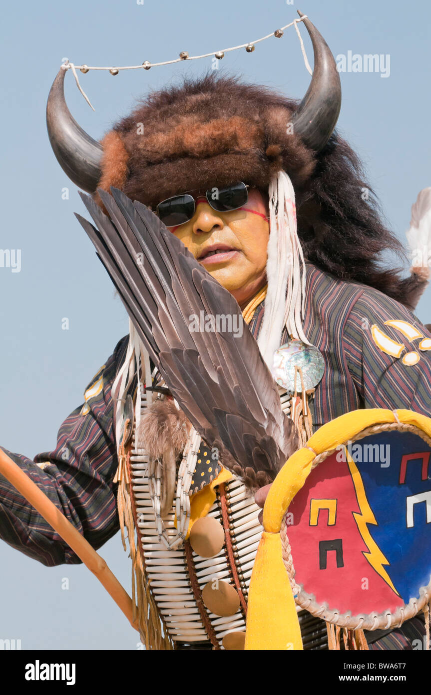 Adult male dancer, Powwow, Blackfoot Crossing Historical Park, Alberta