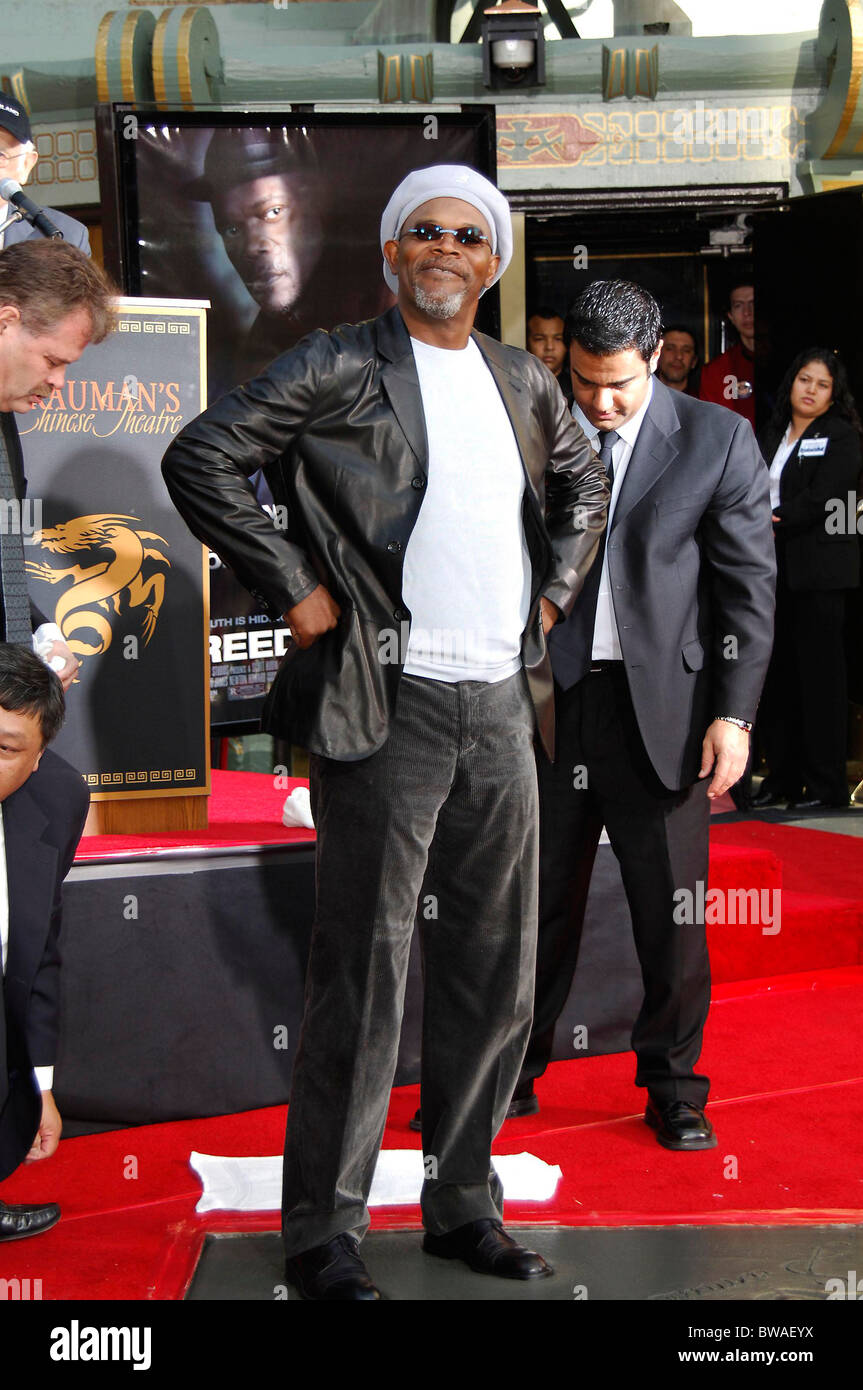Samuel Jackson's handprint and footprint ceremony Stock Photo Alamy