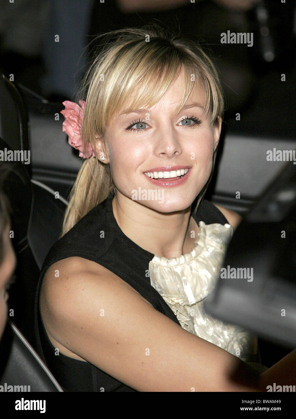 Kristen bell arriving premiere burlesque hi-res stock photography and  images - Alamy