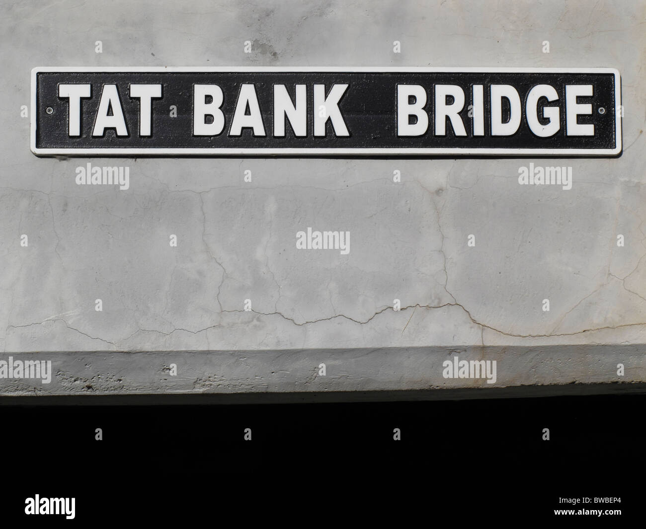 Tat Bank Bridge on the Titford Canal, Oldbury, West Midlands, England, UK Stock Photo