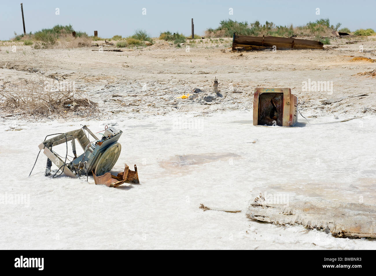 Discarded computer monitor, Bombay Beach, Southern California, USA ...