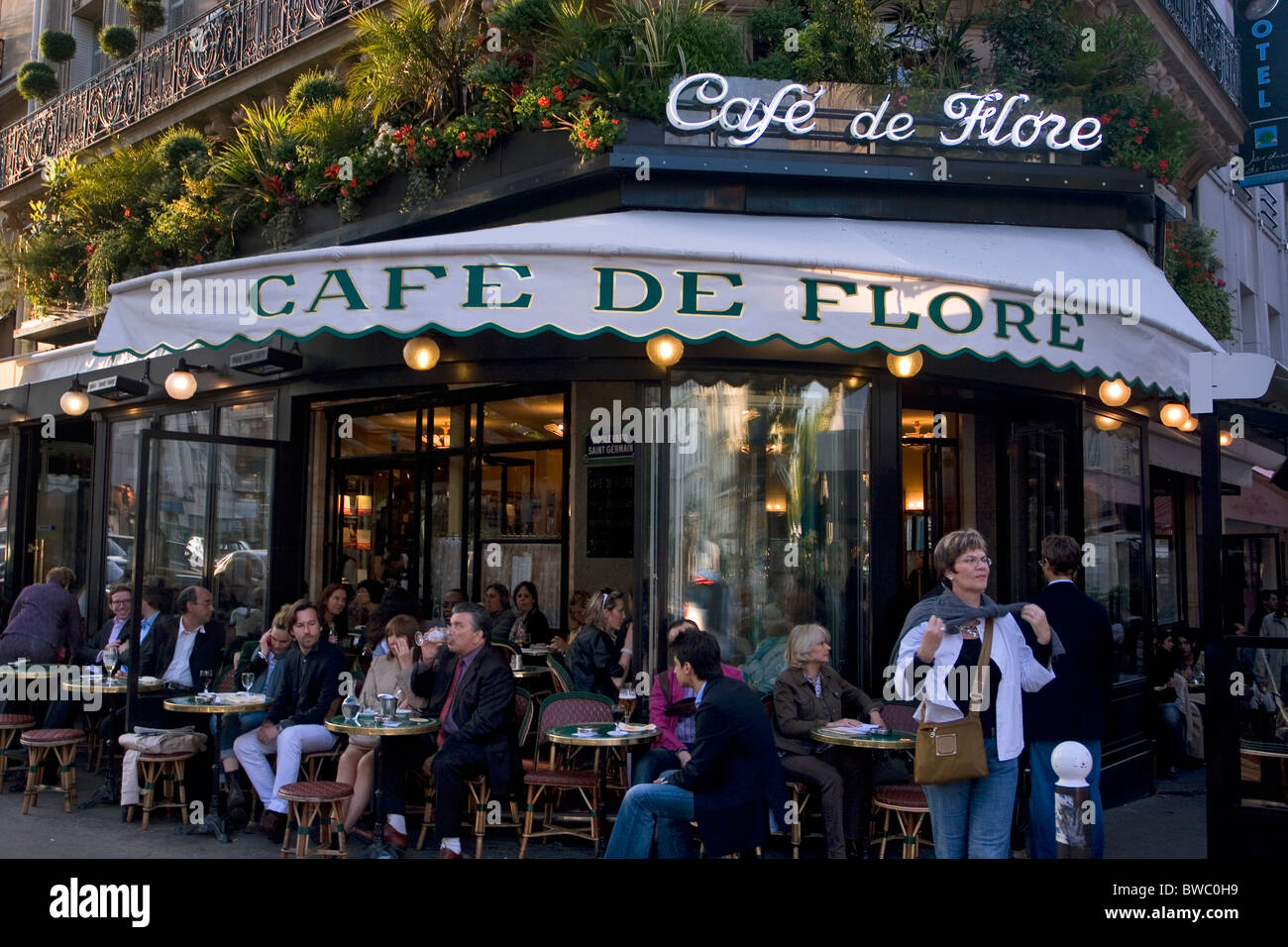 Cafe de Flore in St-Germain-des-Pres Stock Photo