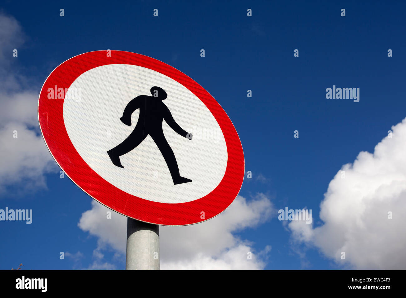 British road sign hi-res stock photography and images - Alamy