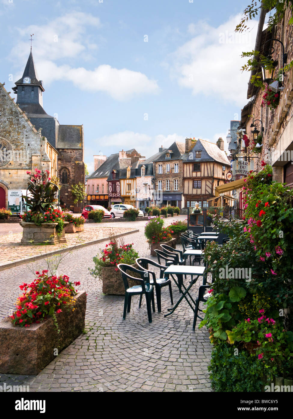 Malestroit, Morbihan, Brittany, France, Europe - Restaurant cafe and town square Stock Photo