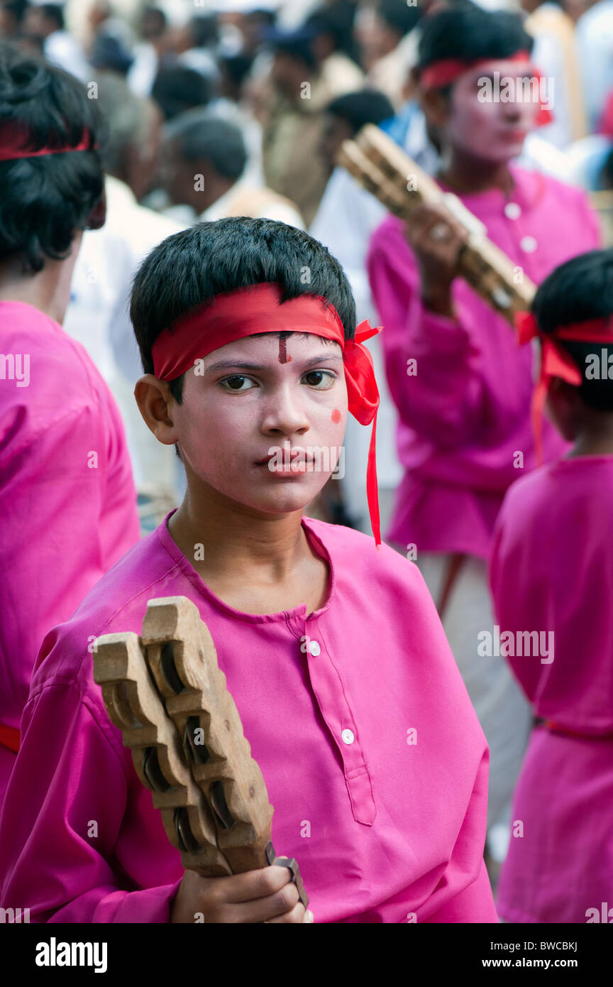 Indian festival street dance performers at Sathya Sai Baba 85th birthday celebrations in Puttaparthi, Andhra Pradesh, India Stock Photo