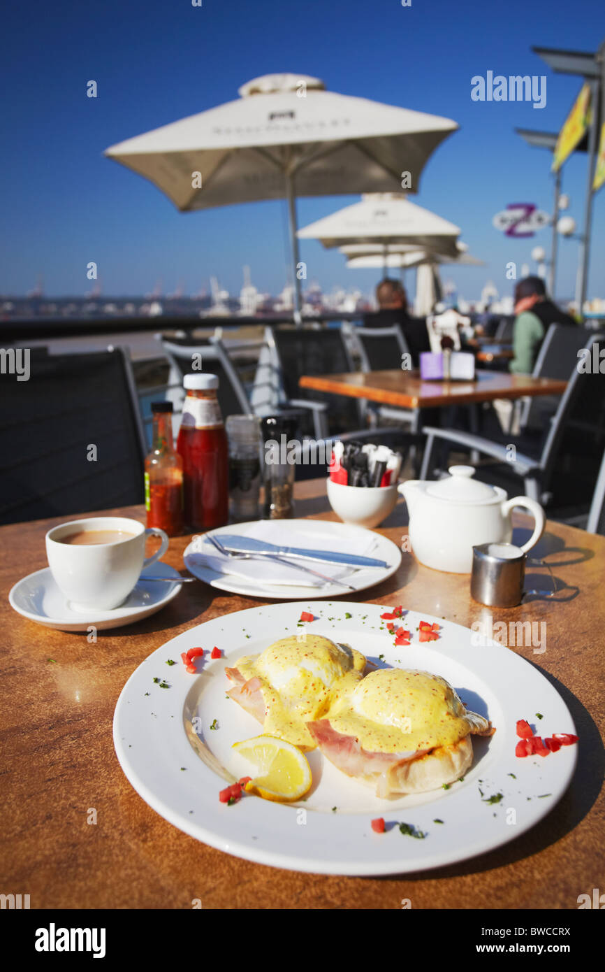 Breakfast at restaurant on Wilson's Wharf, Victoria Embankment, Durban, KwaZulu-Natal, South Africa Stock Photo