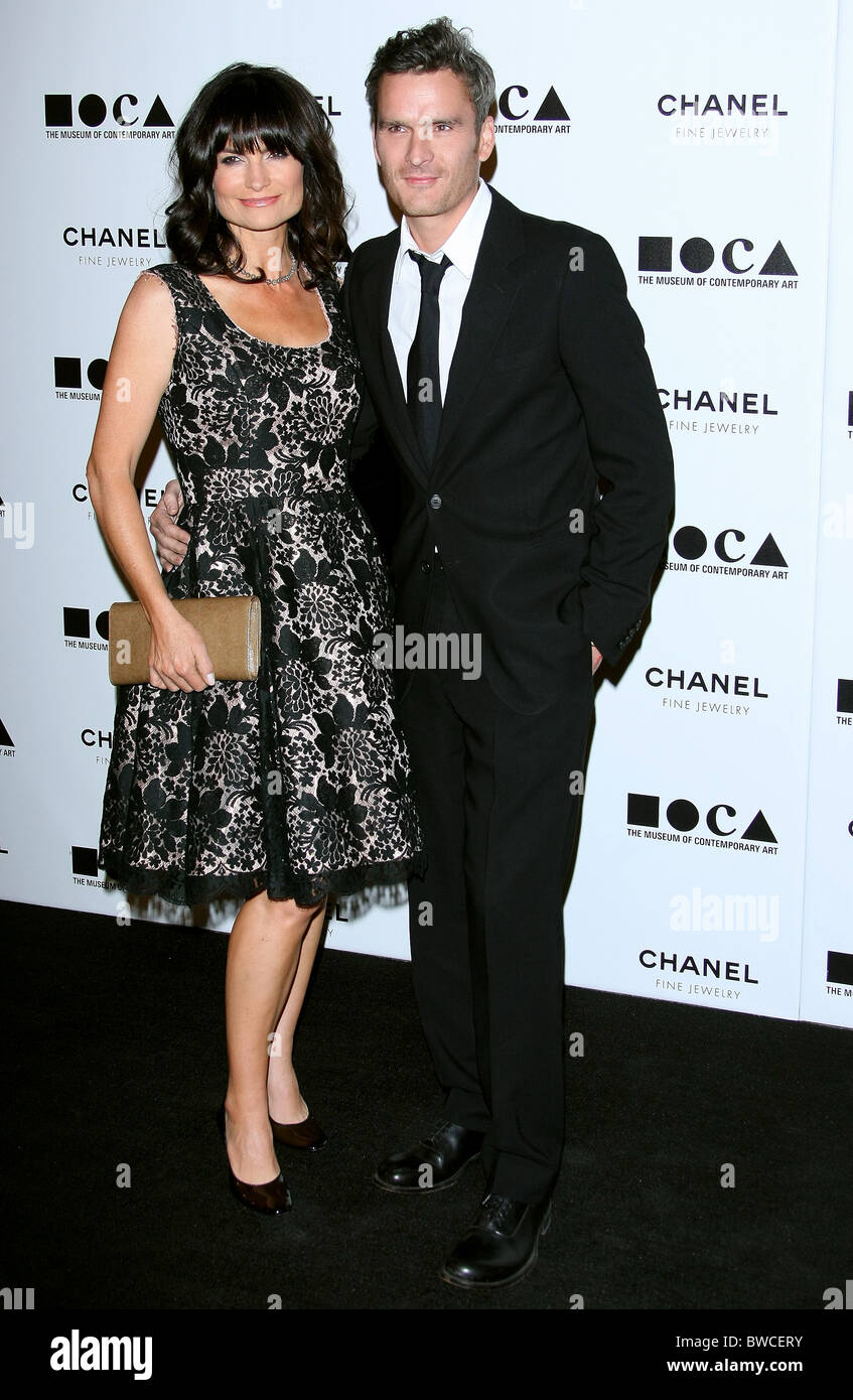 ROSETTA GETTY BALTHAZAR GETTY MOCA LOS ANGELES BENEFIT GALA. PRESENTS THE ARTIST'S MUSEUM HAPPENING. DOWNTOWN LOS ANGELES Stock Photo
