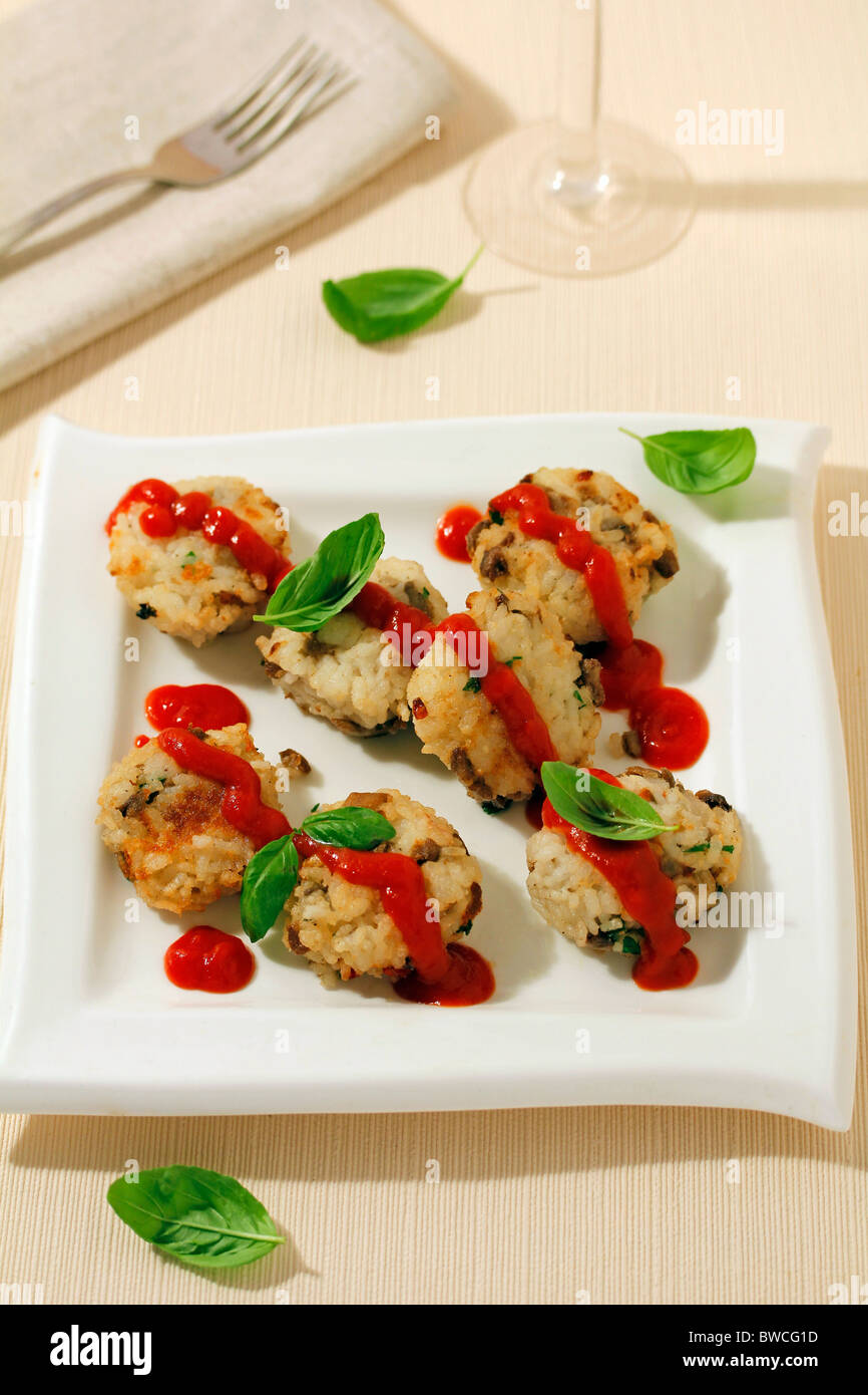 Rice balls with mushrooms. Step by step: PP43R3-PP43RY-PP43TR-PP43WC Stock Photo
