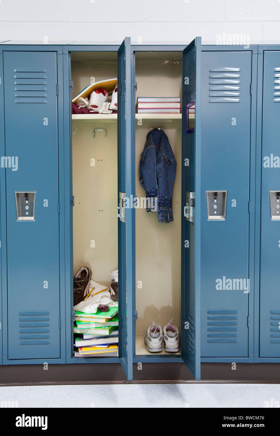 Open lockers hi-res stock photography and images - Alamy