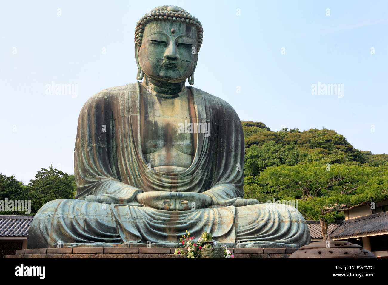 Daibutsu (Great Buddha) (1252), Kamakura, near Tokyo, Japan Stock Photo