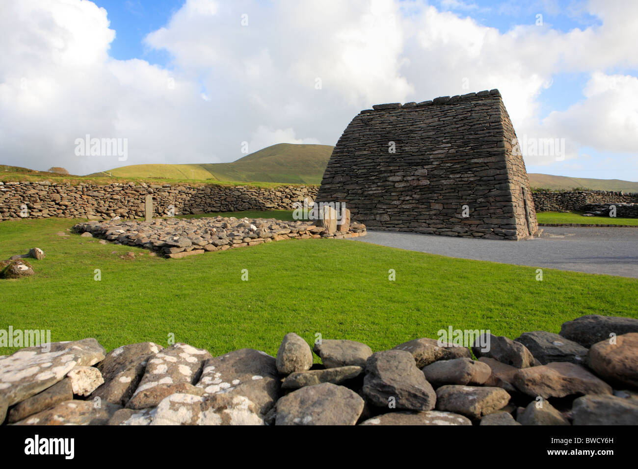 Gallarus Oratory, Dingle peninsula, Kerry county, Ireland Stock Photo