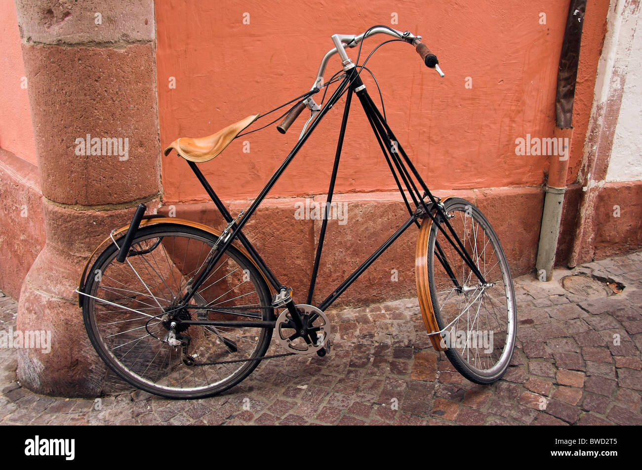 Vintage bicycle, Heidelberg, Germany Stock Photo - Alamy