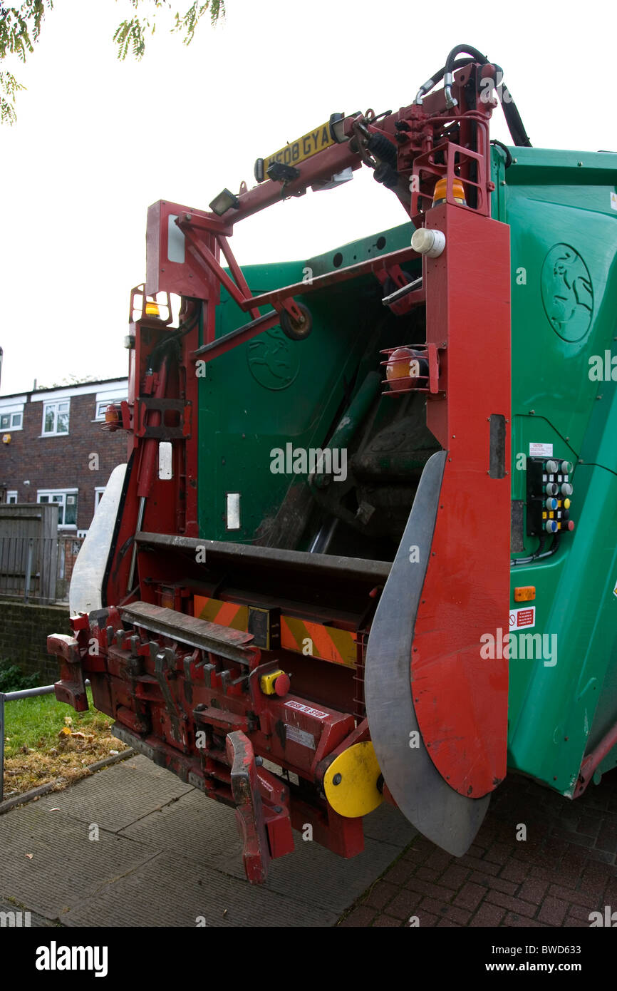 Lambeth Waste Collection Vehicle Stock Photo Alamy