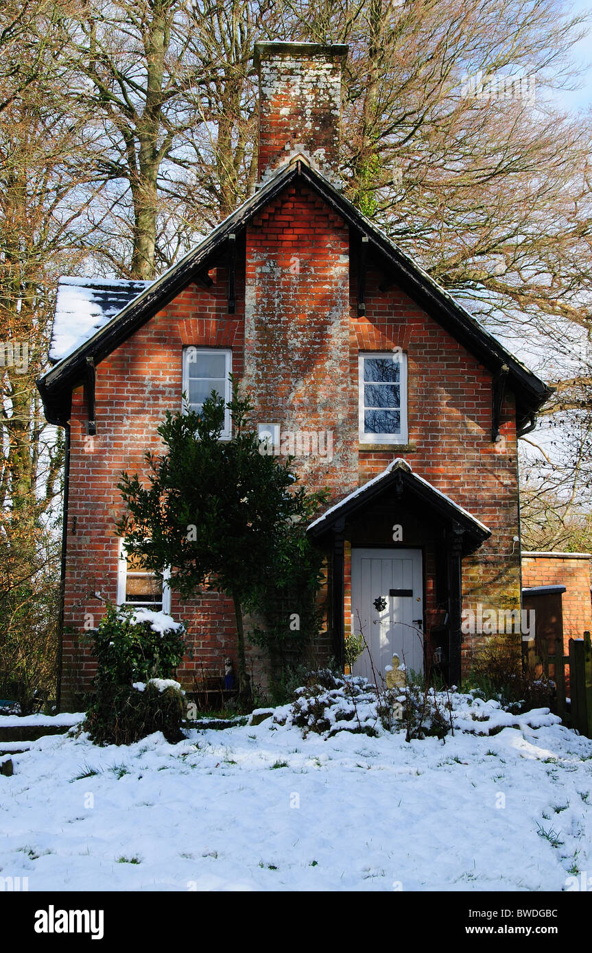 River Cottage Slape Dorset In Snow Uk Winter 2009 Stock Photo