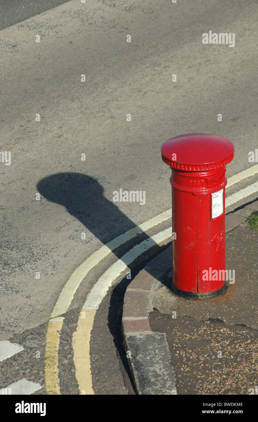 traditional Royal Mail pillar box, Cromer, Norfolk, England, UK Stock Photo
