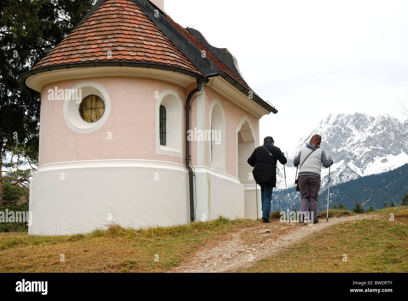 Chapel Maria Koenigin Lake Lautersee  Mittenwald bavaria germany Stock Photo