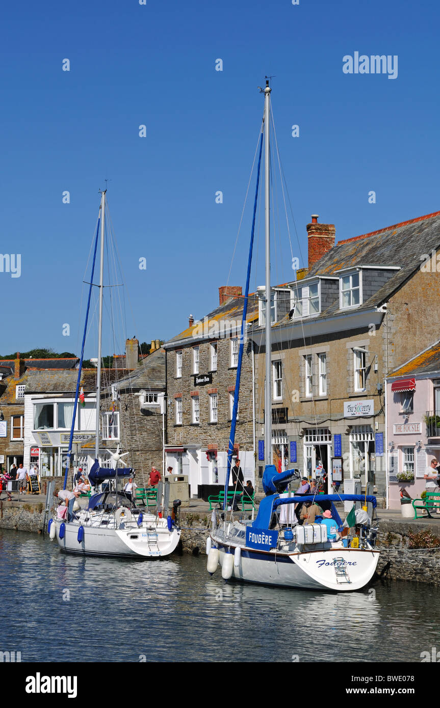 Padstow cornwall hi-res stock photography and images - Alamy