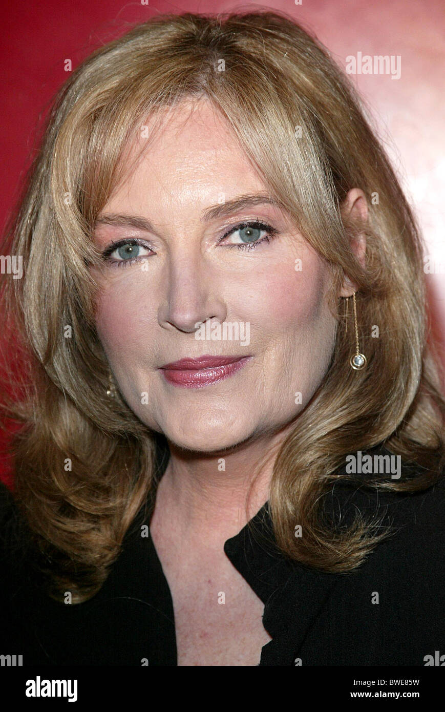 Sharon Wyatt Sharon Wyatt