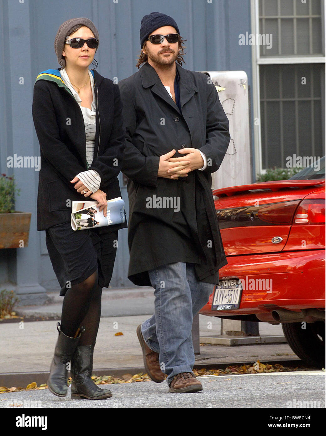Maggie Gyllenhaal and Peter Sarsgaard out and about with baby Ramona Stock Photo