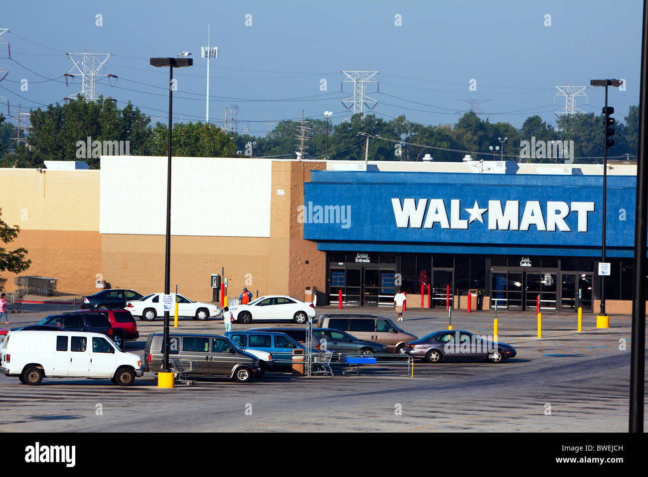 Wal mart logo hi-res stock photography and images - Alamy