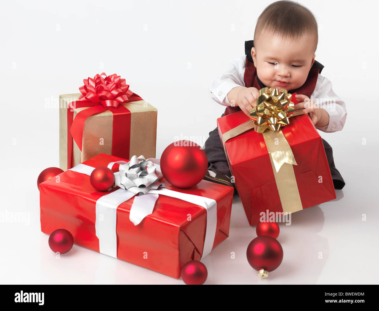 christmas gift ideas for 6 month old baby boy