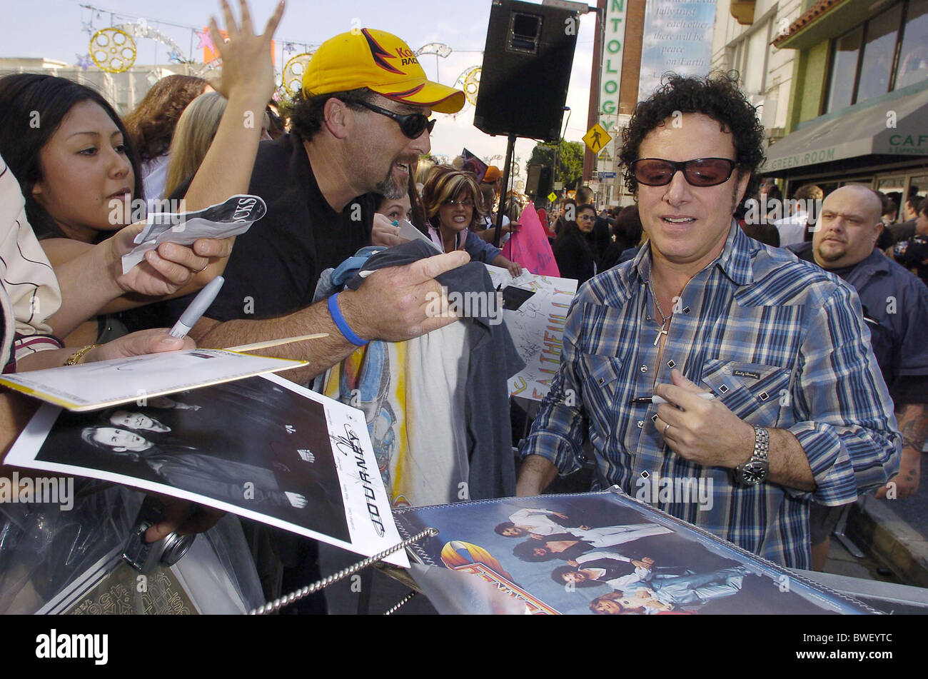 Journey's Star on the Hollywood Walk of Fame Stock Photo - Alamy