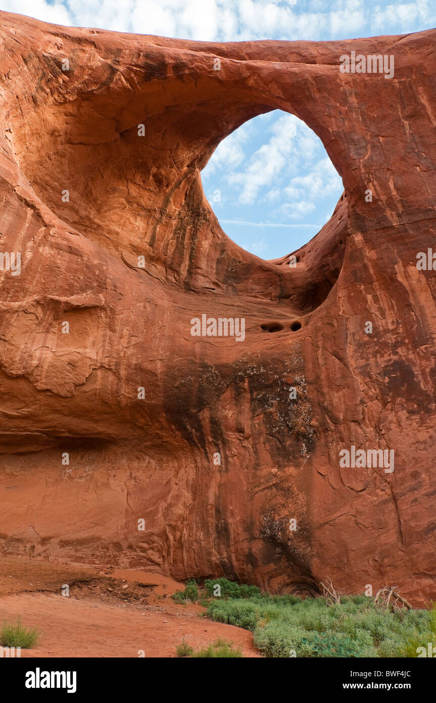 Moccasin arch monument valley